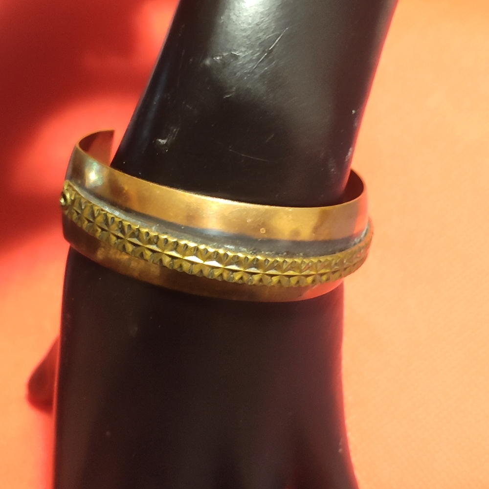 1970s Vintage Copper Handmade Cuff Bracelet